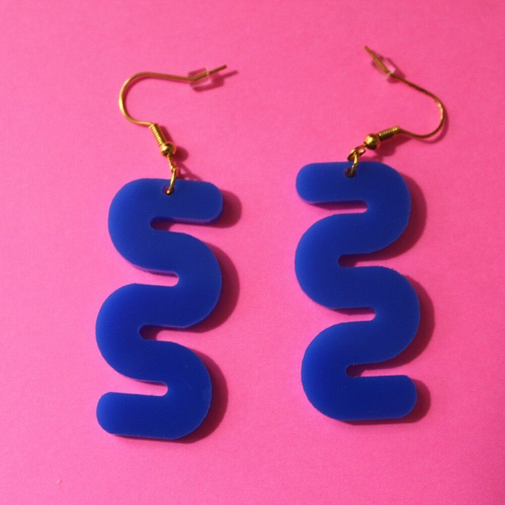 handmade acrylic squiggle earrings